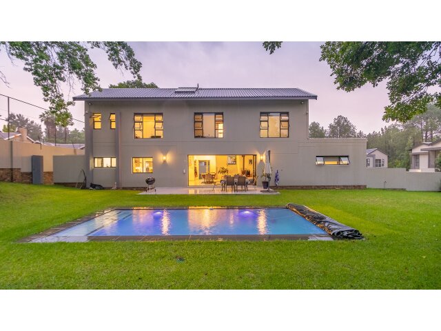 <!--[if BLOCK]><![endif]--> 2  Lowndes Road, Bryanston East,  Sandton <!--[if ENDBLOCK]><![endif]-->